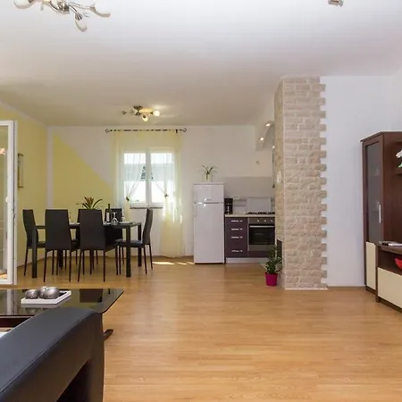 Verde Holiday home Pula